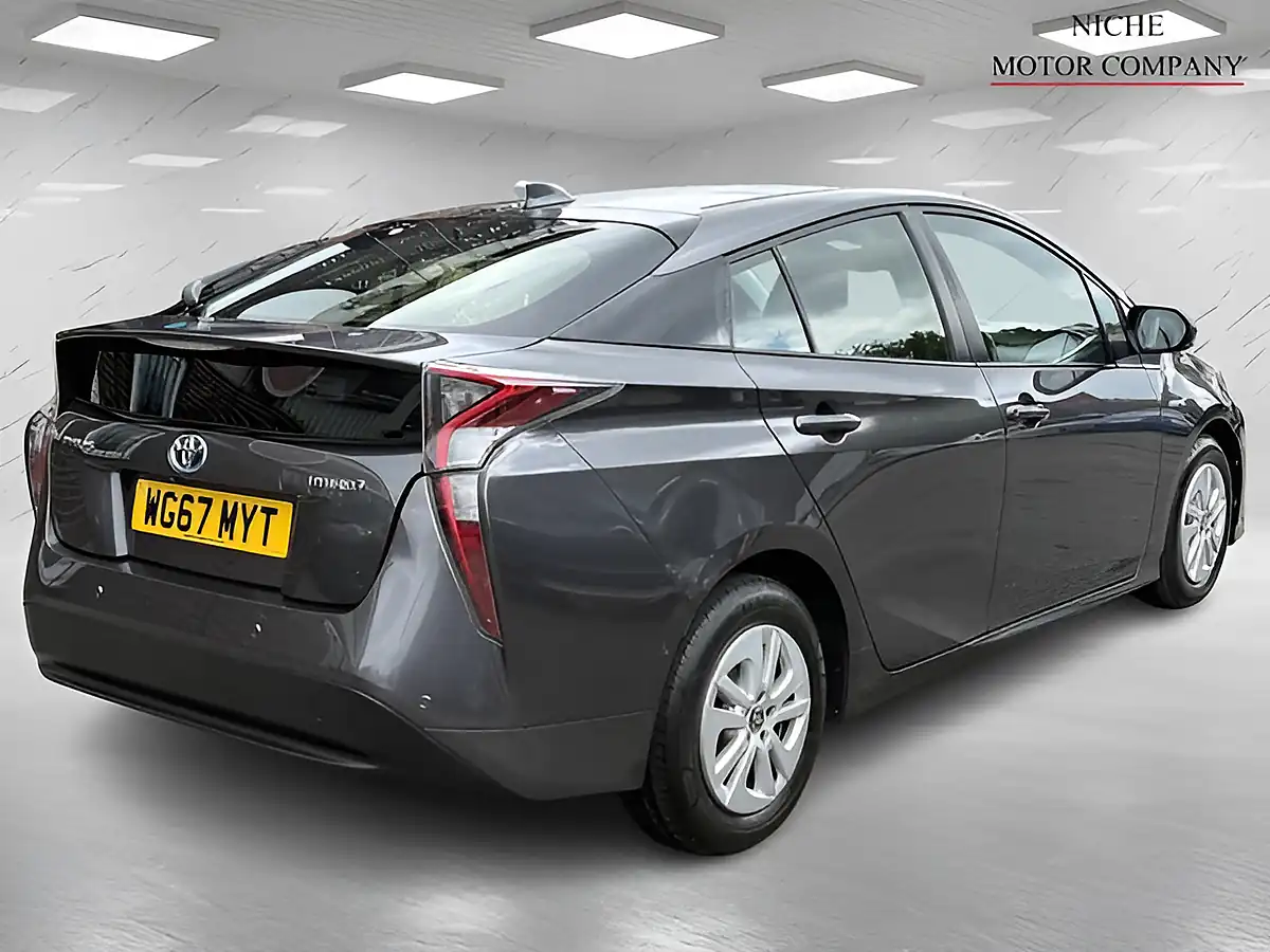 Used 2018 Toyota Prius Business Edition Plus Grey - Interior and Exterior details 4