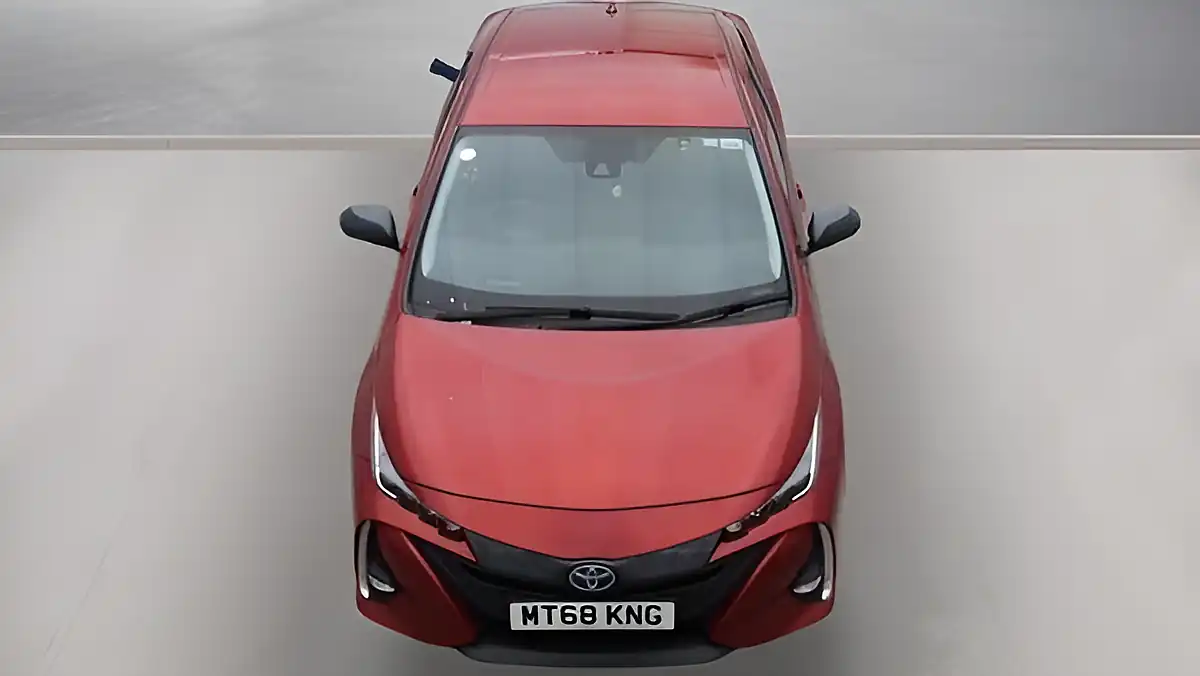 Used 2018 Toyota Prius Business Edition Plus Red - Interior and Exterior details 12
