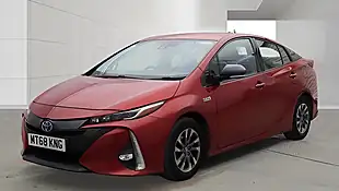 Used 2018 Toyota Prius Business Edition Plus Red - Interior and Exterior details 8