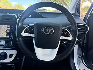 Used 2018 Toyota Prius Business Edition Plus White - Interior and Exterior details 15