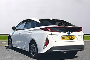 Used 2018 Toyota Prius Business Edition Plus White - Interior and Exterior details 5