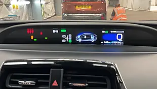Used 2018 Toyota Prius Business Edition White - Interior and Exterior details 5