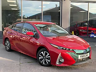 Used 2018 Toyota Prius Excel Red - Interior and Exterior details 2