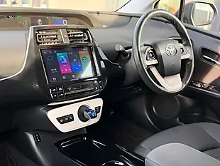 Used 2018 Toyota Prius Excel Red - Interior and Exterior details 3