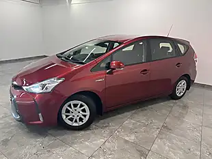Used 2018 Toyota Prius+ Icon Red - Interior and Exterior details 4