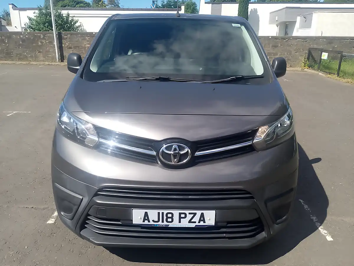 Used 2018 Toyota Proace Grey - Interior and Exterior details 2