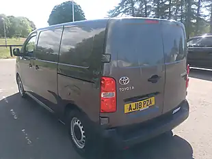 Used 2018 Toyota Proace Grey - Interior and Exterior details 5