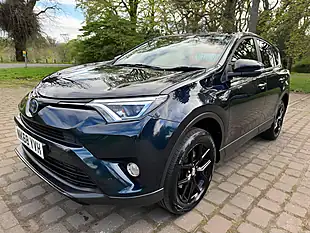 Used 2018 Toyota RAV4 Excel Blue - Interior and Exterior details 4