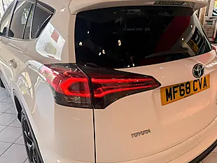 Used 2018 Toyota RAV4 Excel White - Interior and Exterior details 8