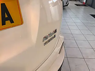 Used 2018 Toyota RAV4 Excel White - Interior and Exterior details 9