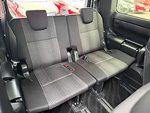 Used 2018 Toyota Voxy MPV Black - Interior and Exterior details 14