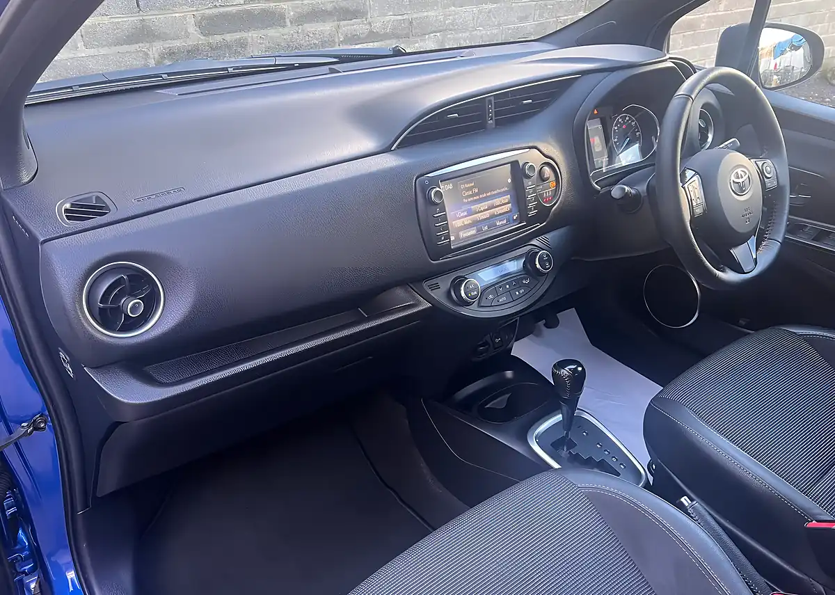Used 2018 Toyota Yaris Excel Blue - Interior and Exterior details 12