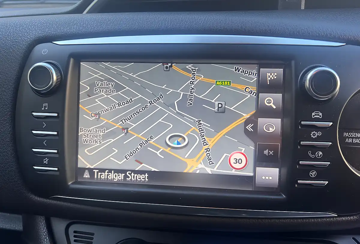 Used 2018 Toyota Yaris Excel Blue - Interior and Exterior details 16