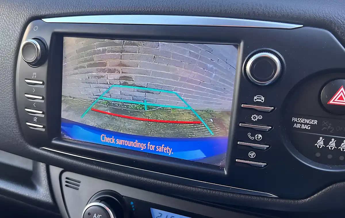 Used 2018 Toyota Yaris Excel Blue - Interior and Exterior details 17