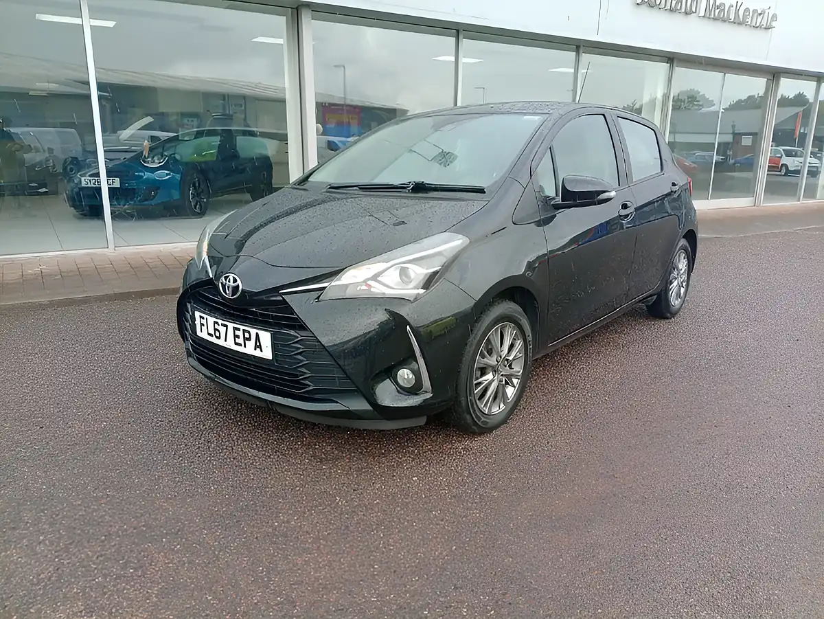 Used 2018 Toyota Yaris Icon Black - Interior and Exterior details 3