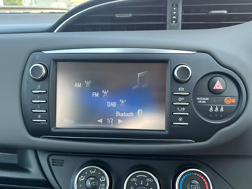 Used 2018 Toyota Yaris Icon Nebula Blue - Interior and Exterior details 10