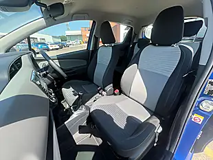 Used 2018 Toyota Yaris Icon Nebula Blue - Interior and Exterior details 17