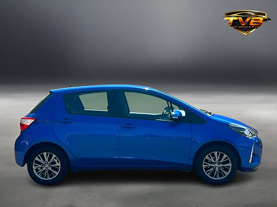 Used 2018 Toyota Yaris Icon Nebula Blue - Interior and Exterior details 2