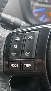 Used 2018 Toyota Yaris Icon Red - Interior and Exterior details 11