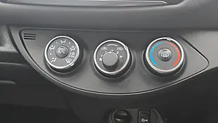 Used 2018 Toyota Yaris Icon Red - Interior and Exterior details 14