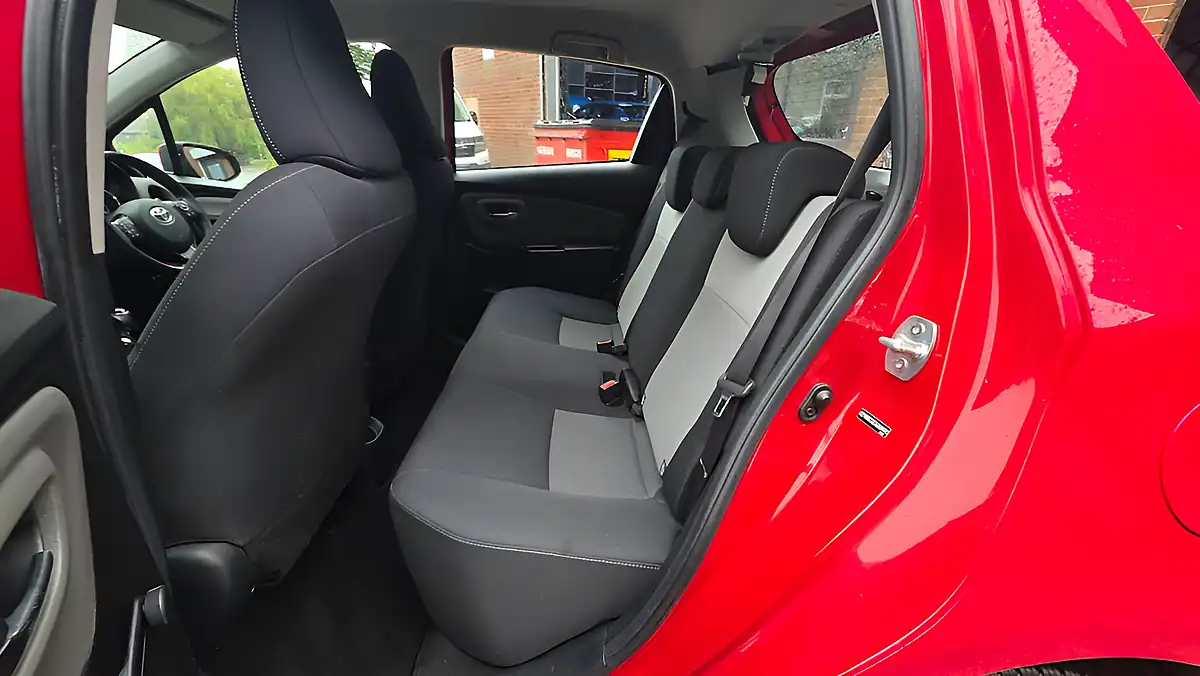 Used 2018 Toyota Yaris Icon Red - Interior and Exterior details 8