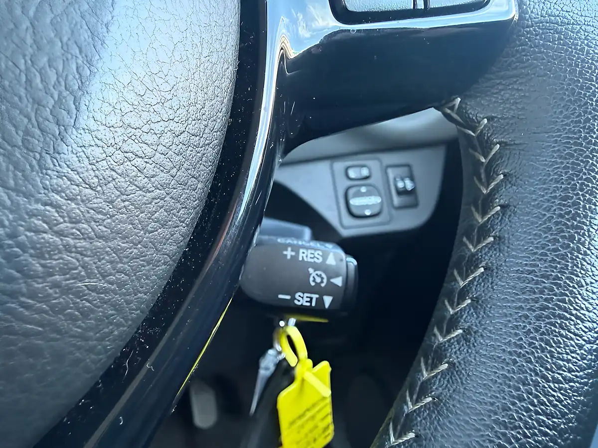 Used 2018 Toyota Yaris Icon Red - Interior and Exterior details 13