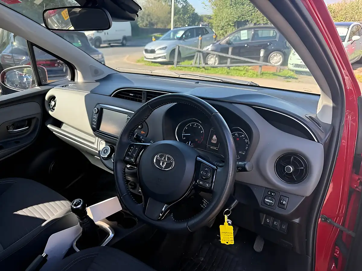 Used 2018 Toyota Yaris Icon Red - Interior and Exterior details 15