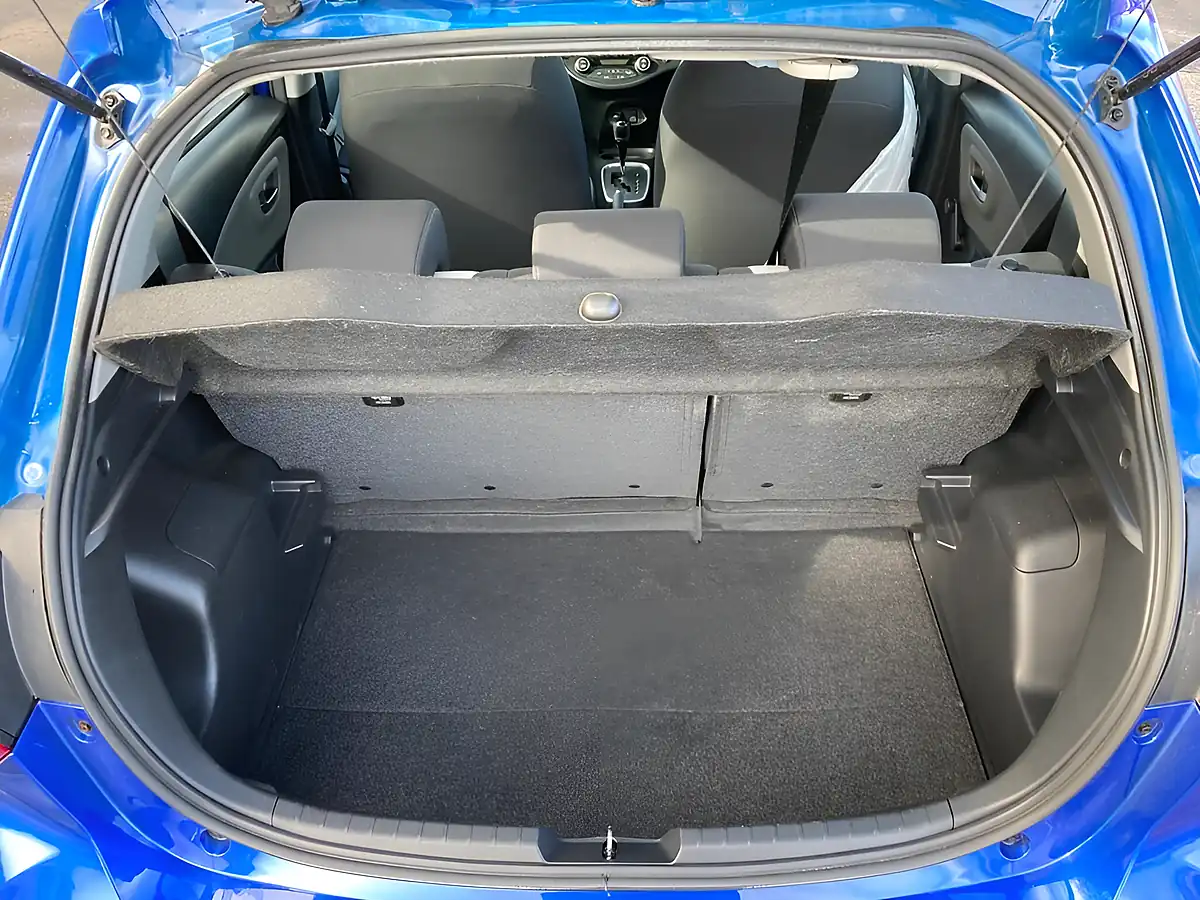 Used 2018 Toyota Yaris Icon Tech Blue - Interior and Exterior details 11