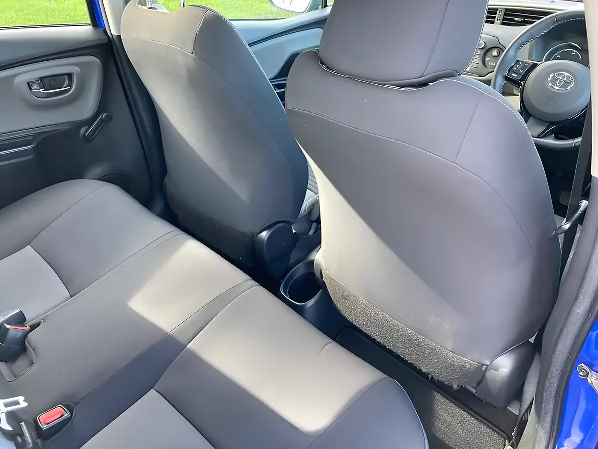 Used 2018 Toyota Yaris Icon Tech Blue - Interior and Exterior details 12