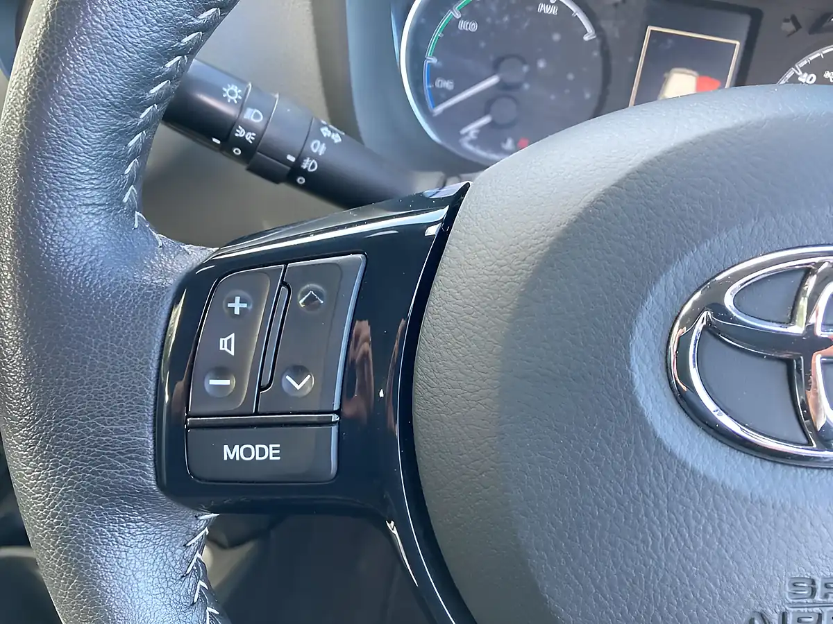 Used 2018 Toyota Yaris Icon Tech Blue - Interior and Exterior details 18