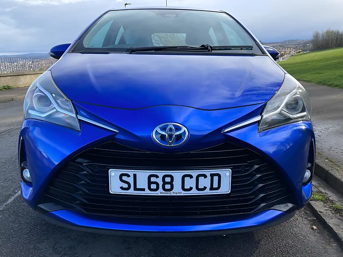 Used 2018 Toyota Yaris Icon Tech Blue - Interior and Exterior details 8