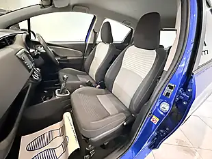 Used 2018 Toyota Yaris Icon Tech Blue - Interior and Exterior details 20