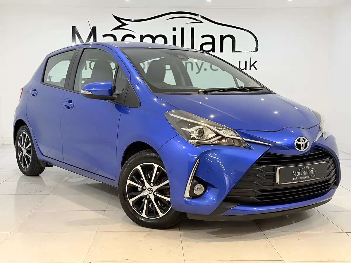 Used 2018 Toyota Yaris Icon Tech Blue - Interior and Exterior details 4
