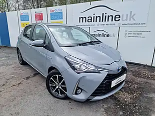 Used 2018 Toyota Yaris Icon Tech Grey - Interior and Exterior details 4