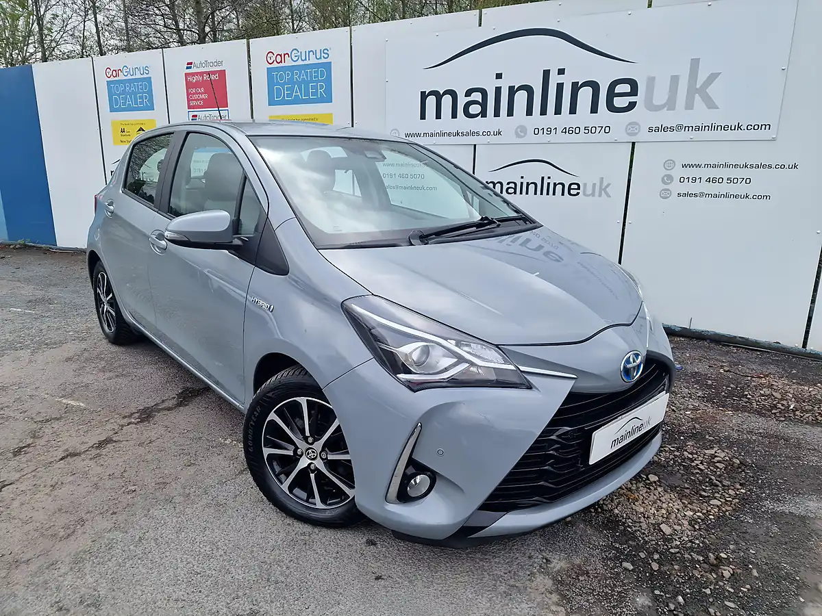 Used 2018 Toyota Yaris Icon Tech Grey - Interior and Exterior details 4