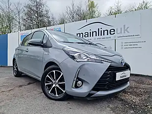 Used 2018 Toyota Yaris Icon Tech Grey - Interior and Exterior details 5
