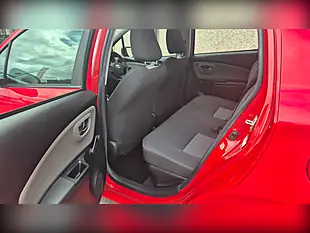 Used 2018 Toyota Yaris Icon Tech Red - Interior and Exterior details 10