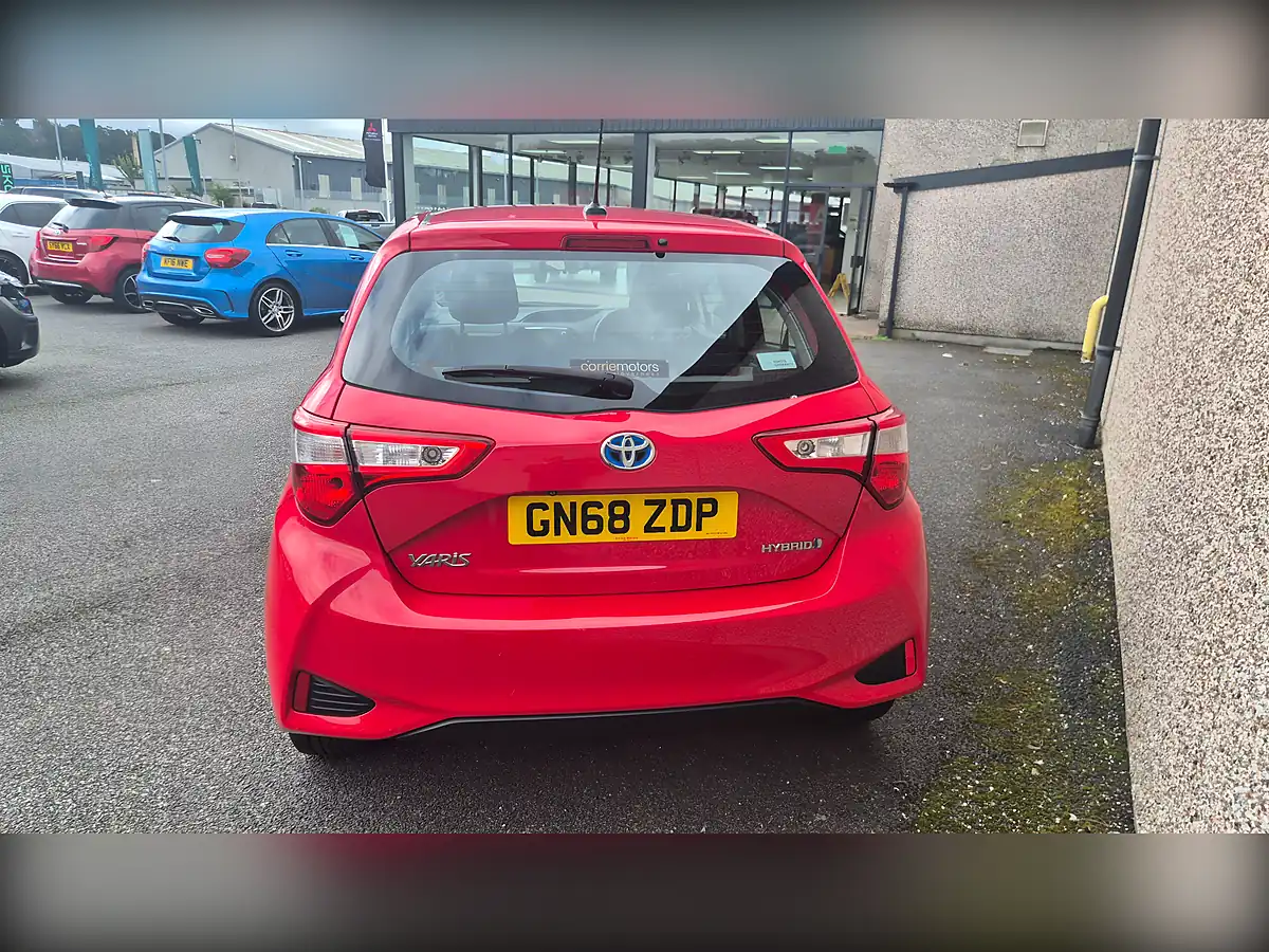Used 2018 Toyota Yaris Icon Tech Red - Interior and Exterior details 12