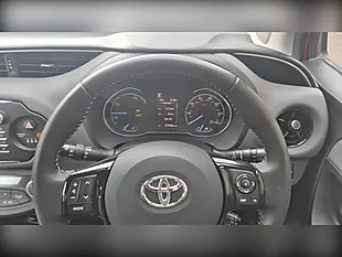 Used 2018 Toyota Yaris Icon Tech Red - Interior and Exterior details 15