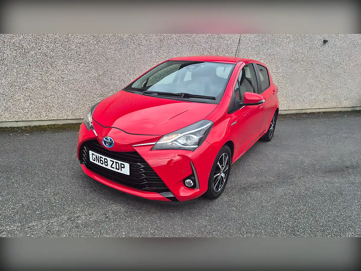 Used 2018 Toyota Yaris Icon Tech Red - Interior and Exterior details 2