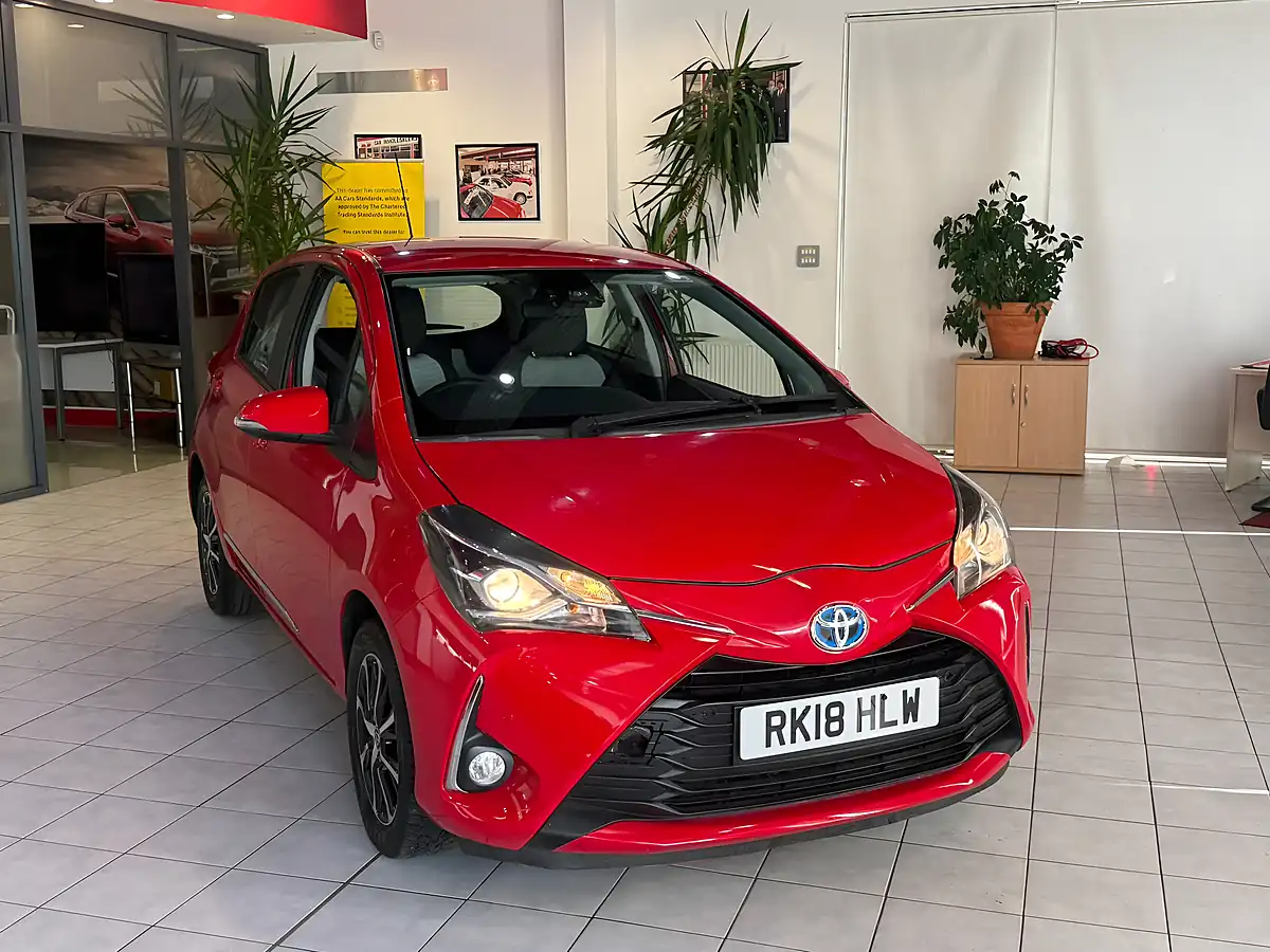 Used 2018 Toyota Yaris Icon Tech Red - Interior and Exterior details 2