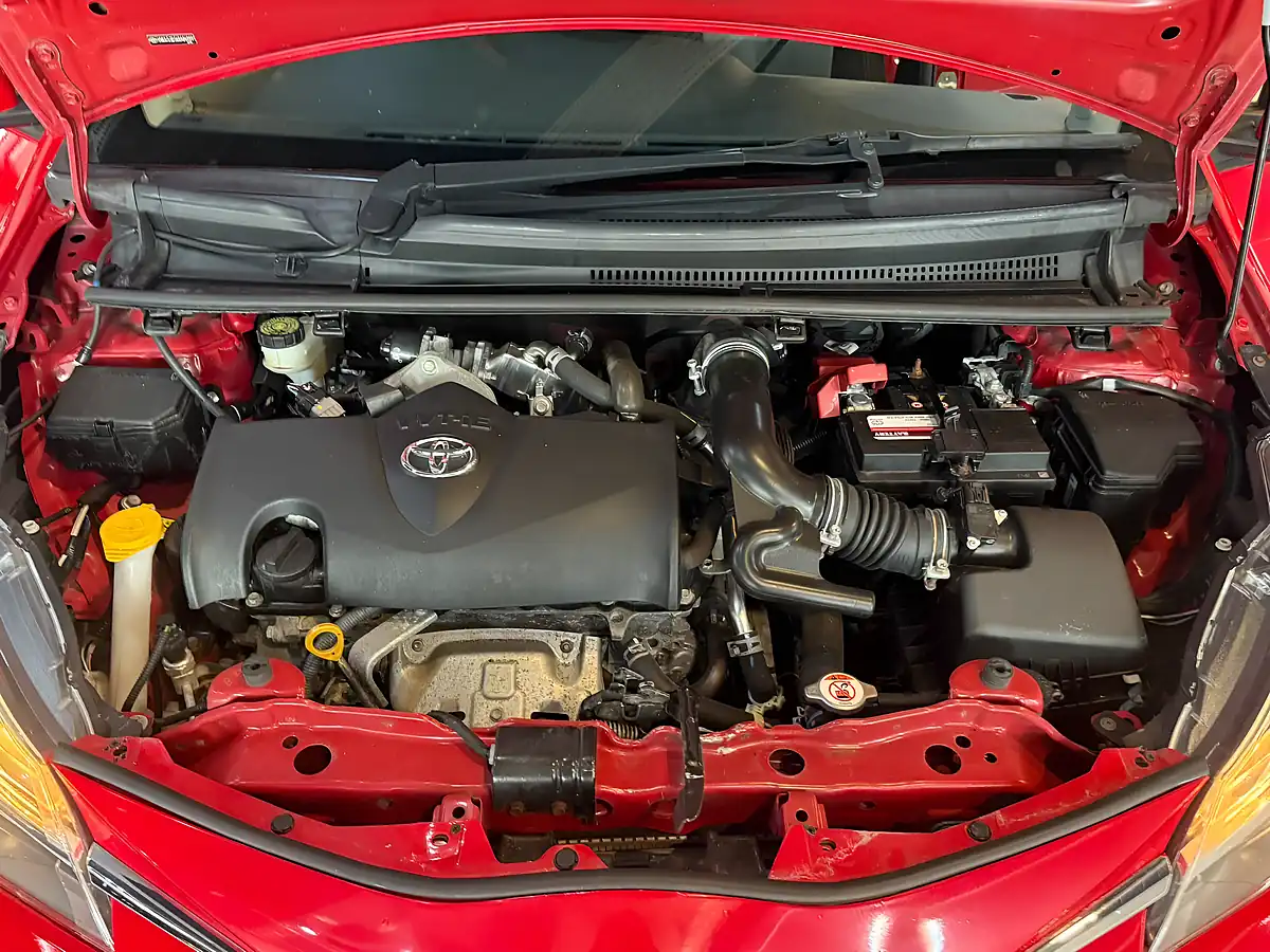 Used 2018 Toyota Yaris Icon Tech Red - Interior and Exterior details 20