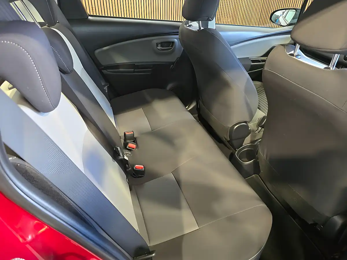 Used 2018 Toyota Yaris Icon Tech Red - Interior and Exterior details 13