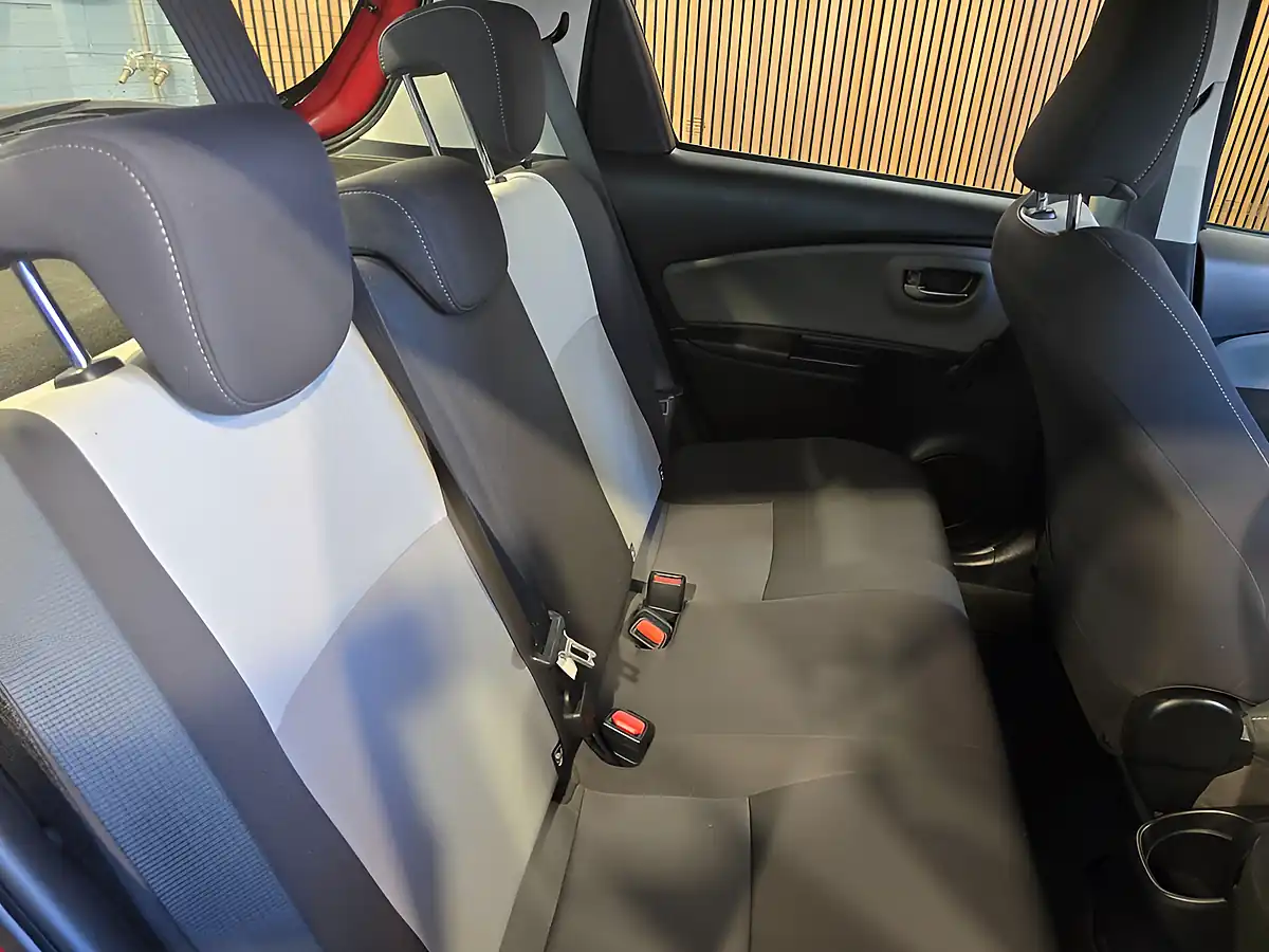 Used 2018 Toyota Yaris Icon Tech Red - Interior and Exterior details 14