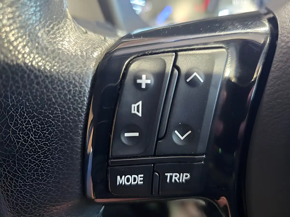 Used 2018 Toyota Yaris Icon Tech Red - Interior and Exterior details 19