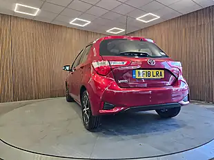 Used 2018 Toyota Yaris Icon Tech Red - Interior and Exterior details 4
