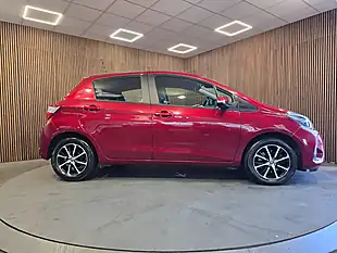 Used 2018 Toyota Yaris Icon Tech Red - Interior and Exterior details 7