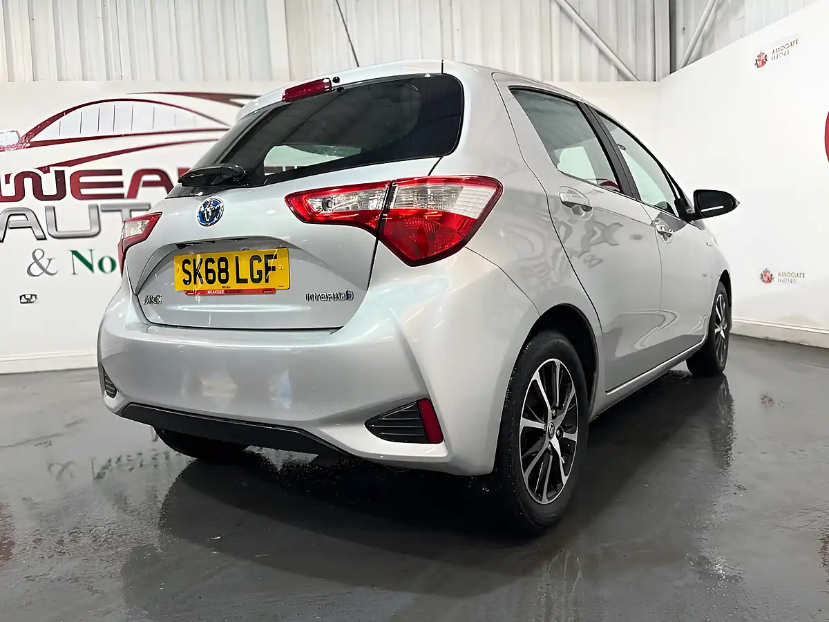 Used 2018 Toyota Yaris Icon Tech Silver - Interior and Exterior details 17