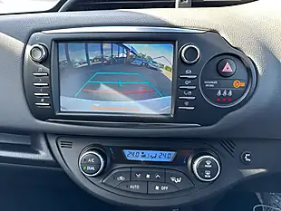 Used 2018 Toyota Yaris Icon Tech White - Interior and Exterior details 17