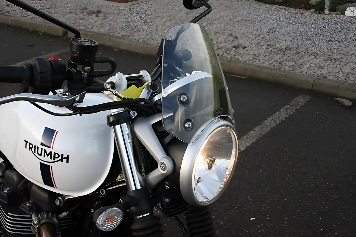 Used 2018 Triumph Bonneville Street Twin White - Interior and Exterior details 14